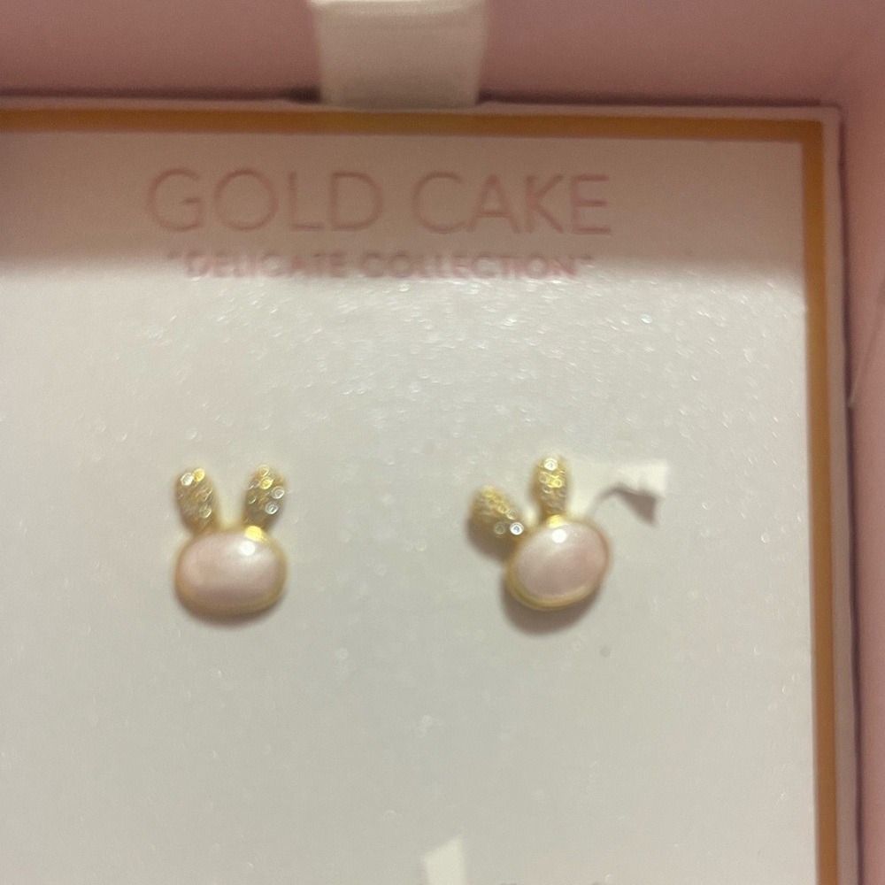 Gold cake pink bunny rabbit earrings Easter